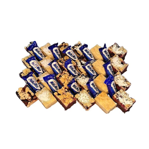 Blech Kuchen traditionell <br> [24 Stück / Platte] <br> [1 Stück = 2,35€]